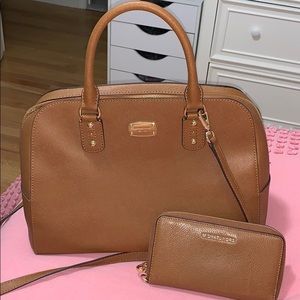 Matching Michael Kors Purse and Wallet!!